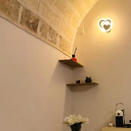 Dimora Pietre Gemelle Bari בית נופש מודוניו
